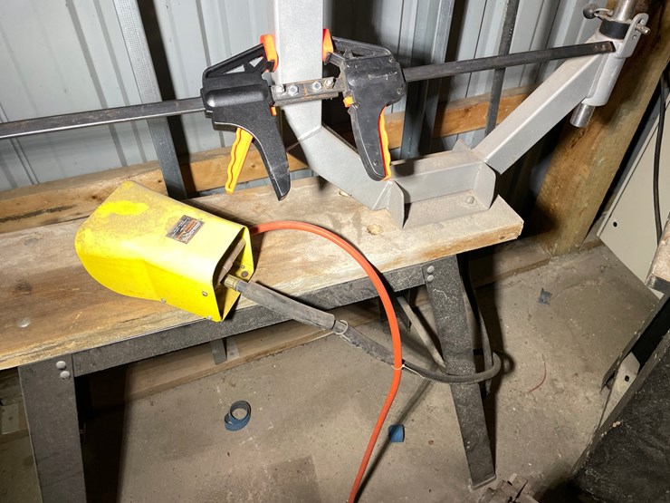 #7045-•-central-pneumatic-planishing-hammer-image-7