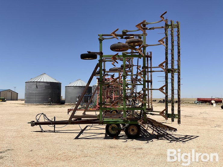 john-deere-1610-image-8