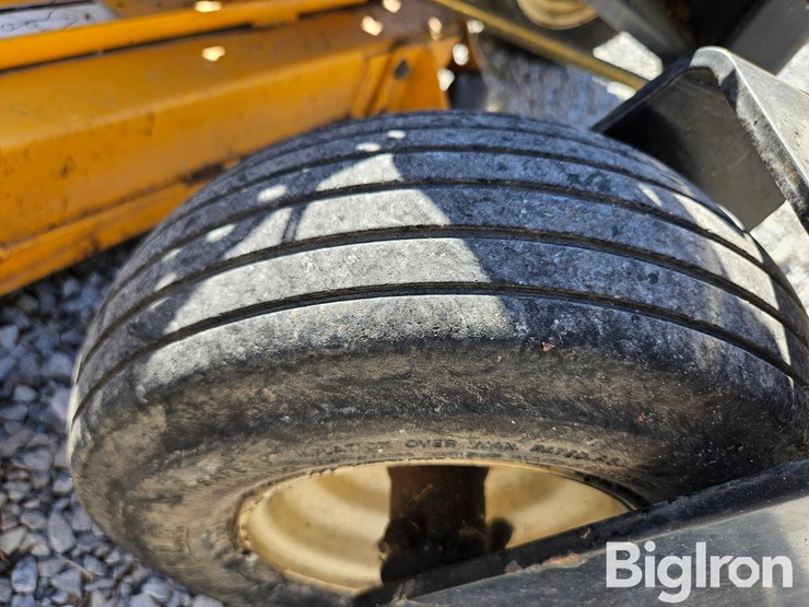2012-cub-cadet-z-force-48-image-13