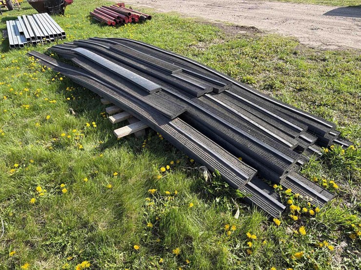 rumber-trailer-flooring-image-1