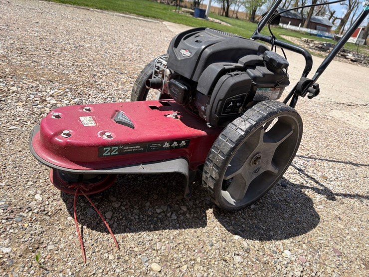 2025-earthquake-22”-weed-trimmer-image-6
