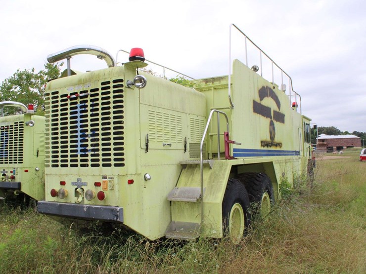1988-oshkosh-t-3000-airport-pumper-speciality-vehicle-10t9l5eh3j1032880-mileage:-9175-(2270-ho-image-4