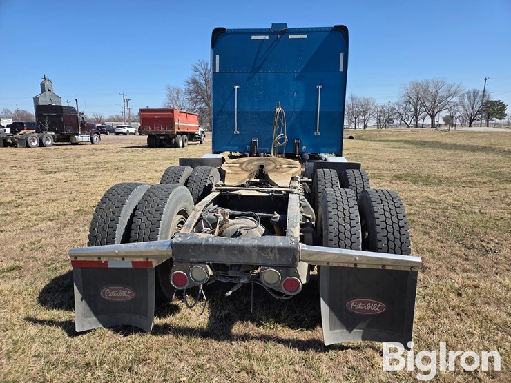 2012-peterbilt-386-image-6