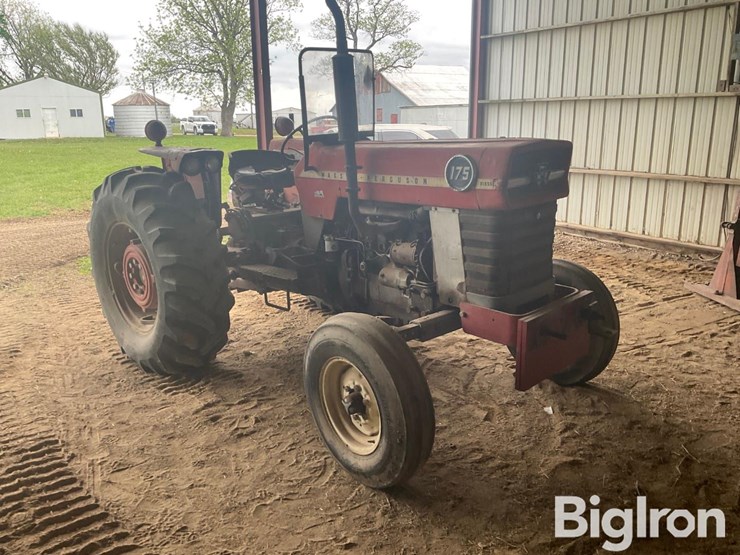 1965-massey-ferguson-175-image-3