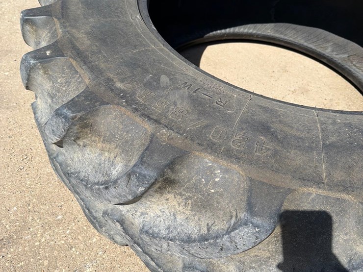 firestone-420/85r34-tire-image-5