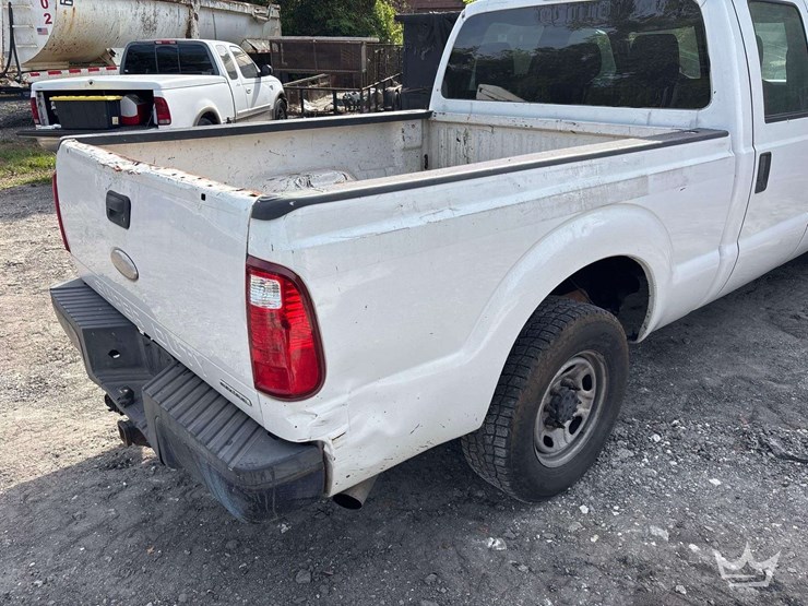2012-ford-f250-image-8
