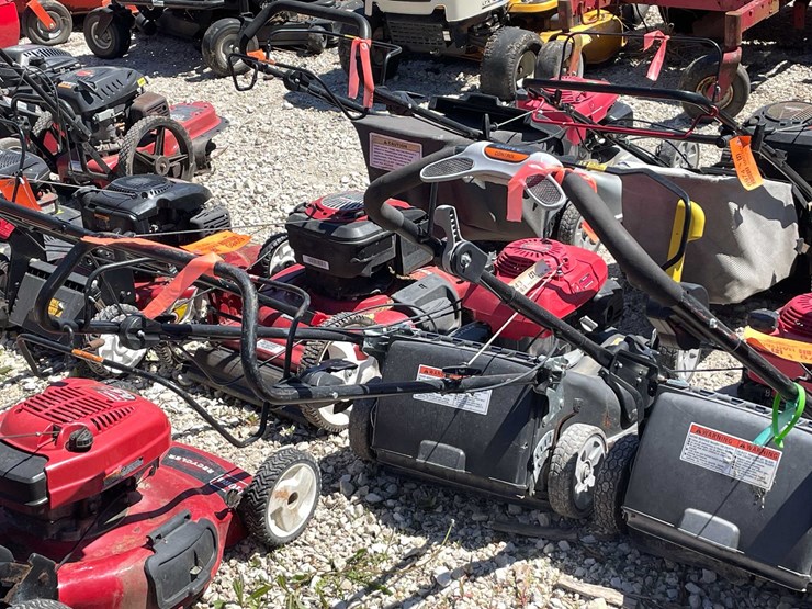 #6980-•-honda-lawn-mower-image-2