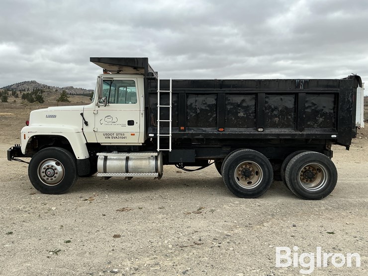 1995-ford-lt8000-image-8