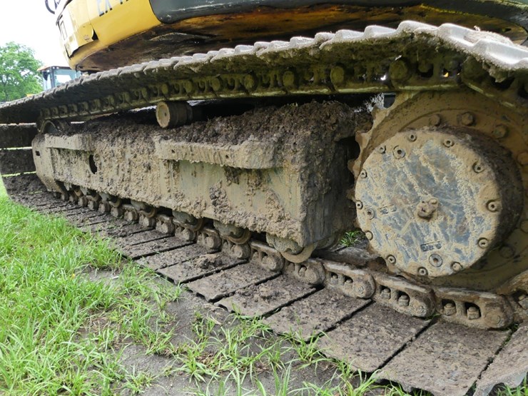 2012-komatsu-pc138-image-6