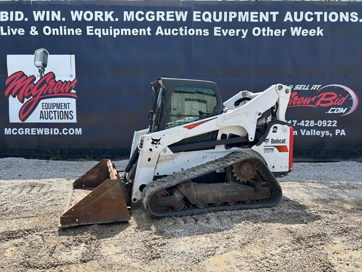2022-bobcat-t870-image-1