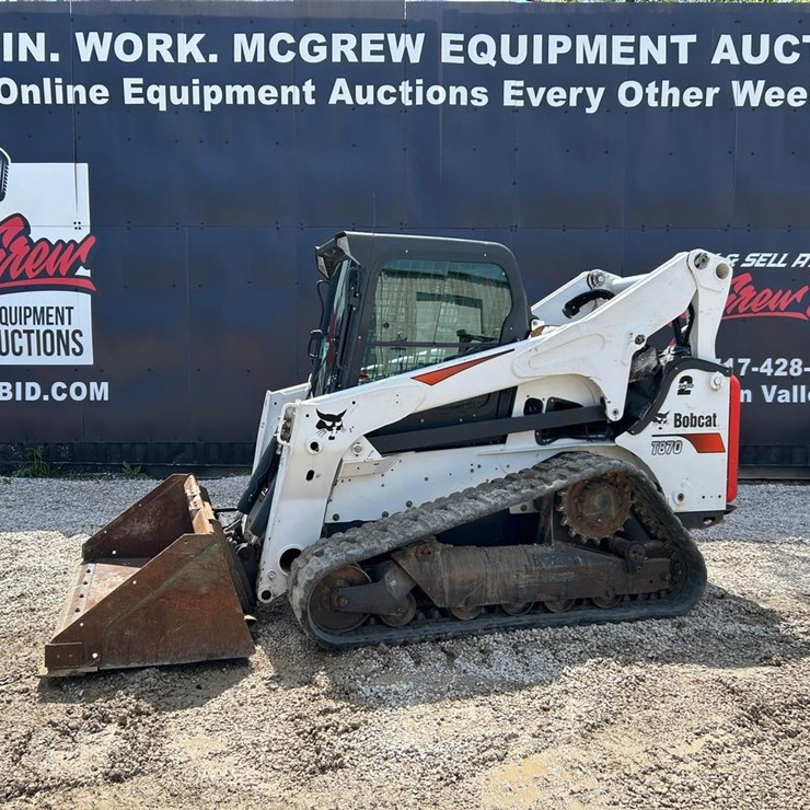 2022 BOBCAT T870