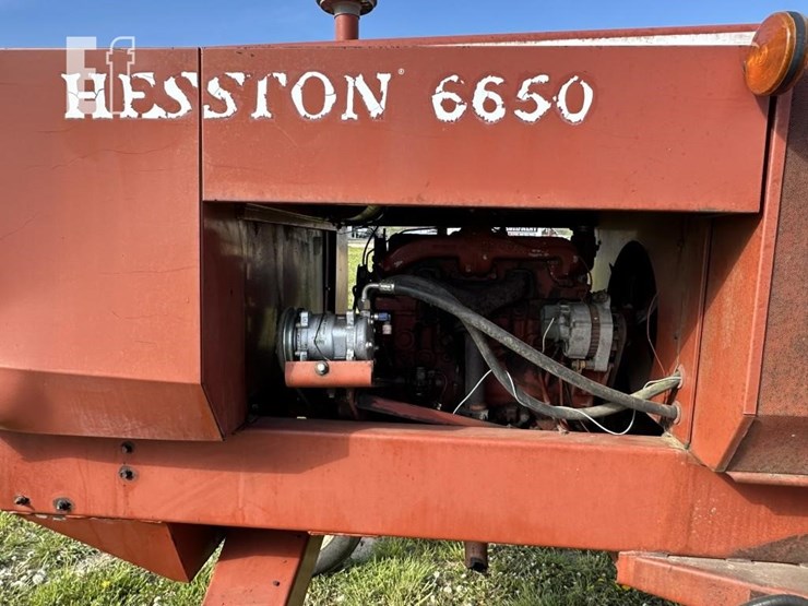 hesston-6650-image-9