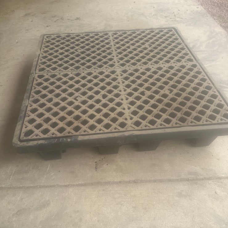 oil catch container