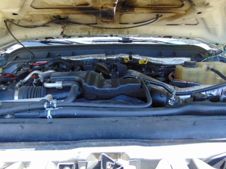 2015-ford-f550-image-10