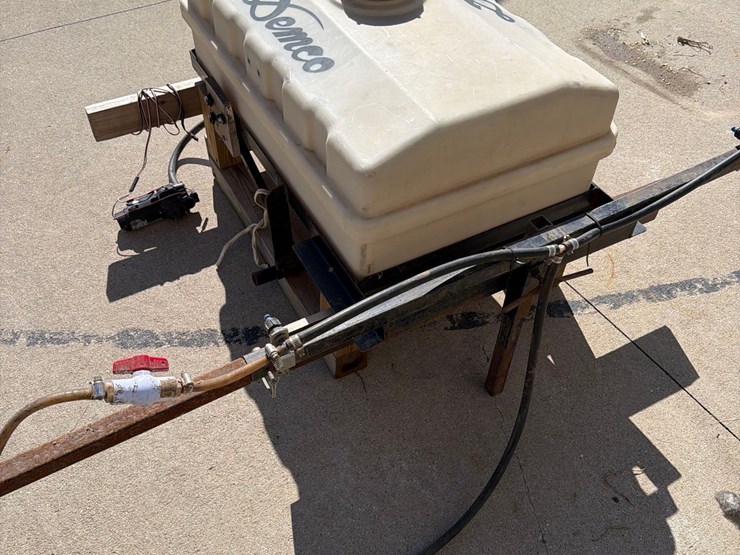 demco-40-image-8