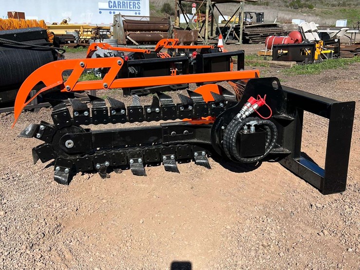 skid-steer-heavy-duty-trencher-(new/unused)-image-3