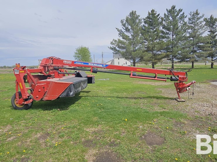 2016-new-holland-313-image-4