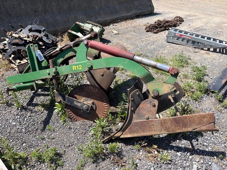 john-deere-2-image-2