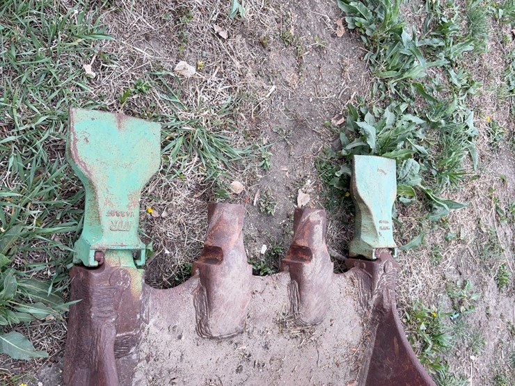 excavator-bucket-image-9