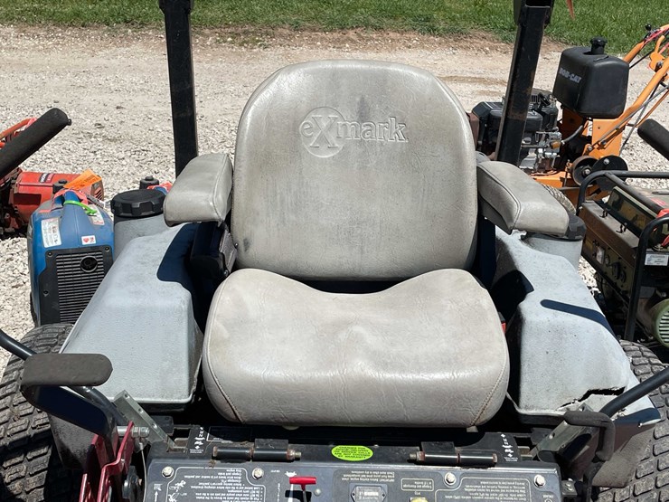 #7408-•-x-mark-zero-turn-riding-lawn-mower-image-4