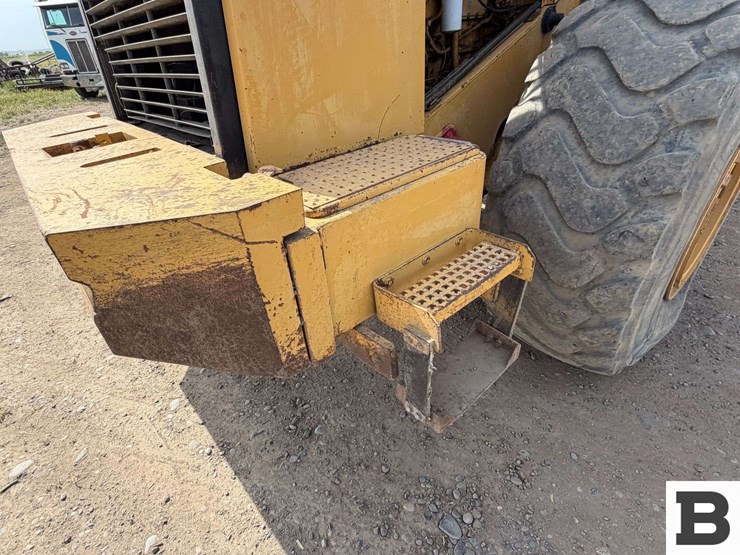 caterpillar-960f-image-27