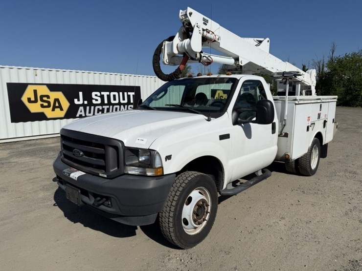 2004-ford-f550-sd-image-1