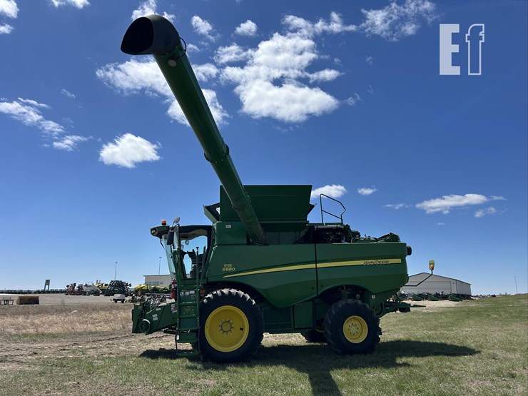 2016-john-deere-s680-image-141