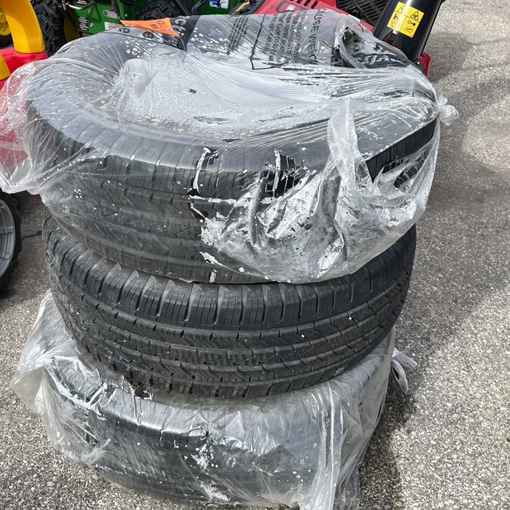 #9075 • Tires (O3)