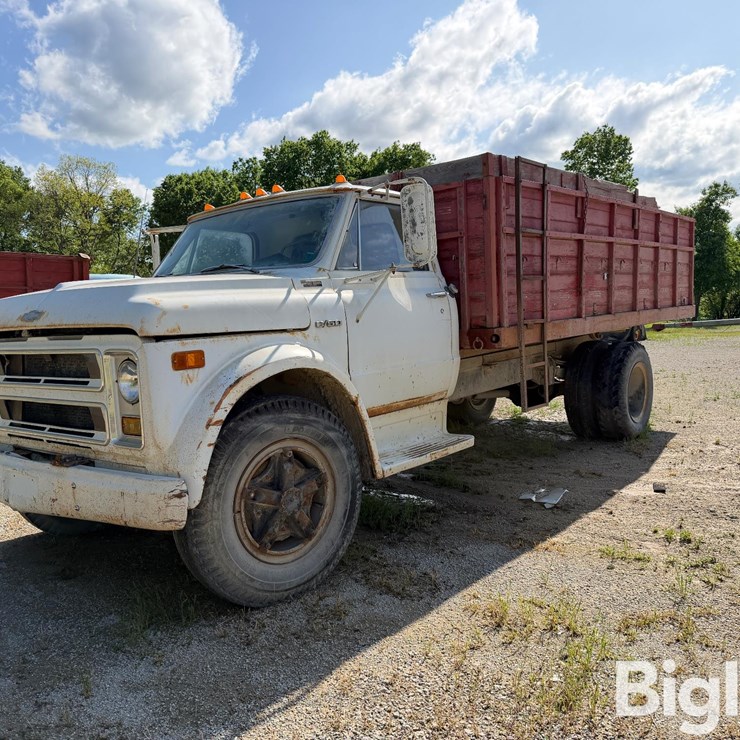 1972 CHEVROLET C50