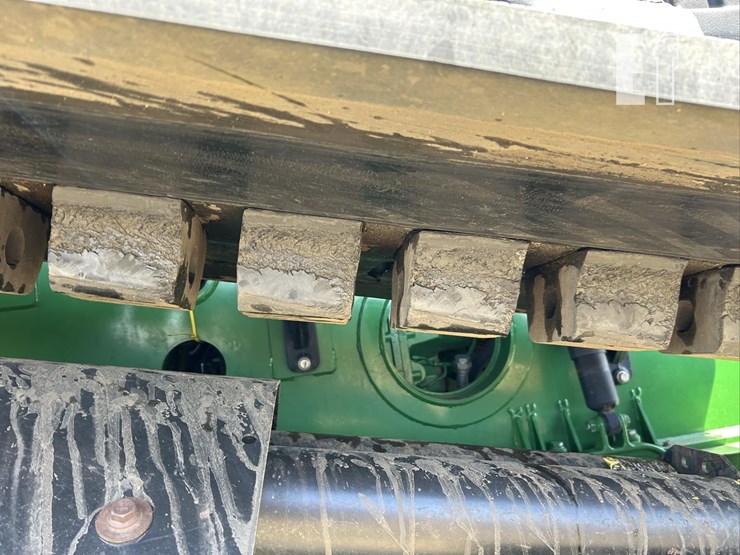 2013-john-deere-9560rt-image-40