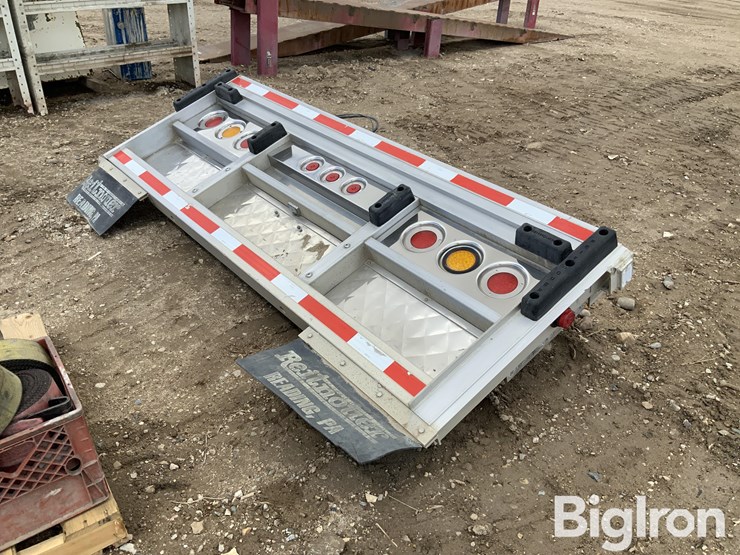 reitnouer-trailer-bumper-image-1