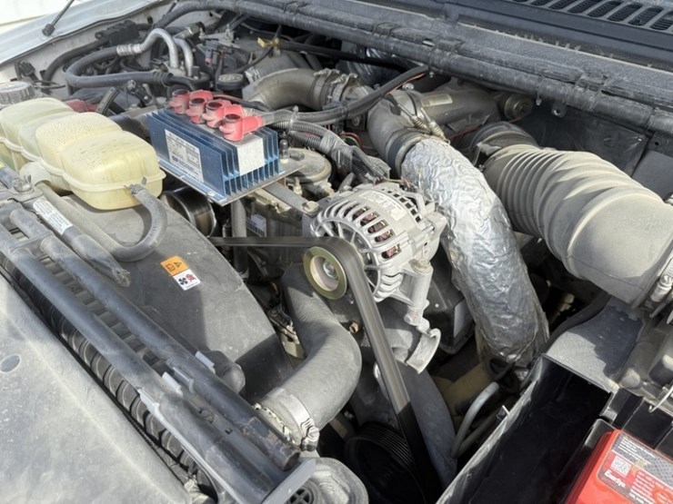 2000-ford-f550-image-11