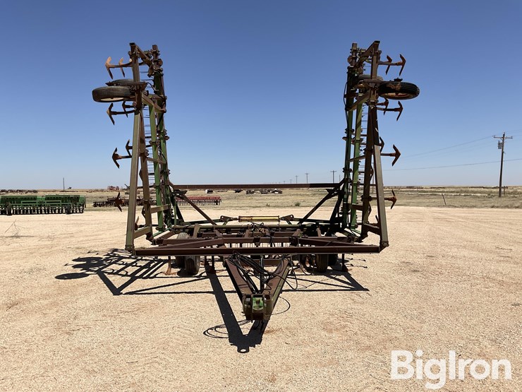 john-deere-1610-image-2