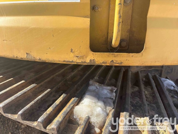 2018-caterpillar-335fl-image-6