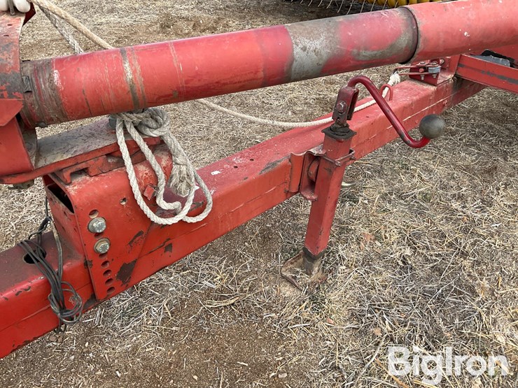1990-new-holland-575-image-11