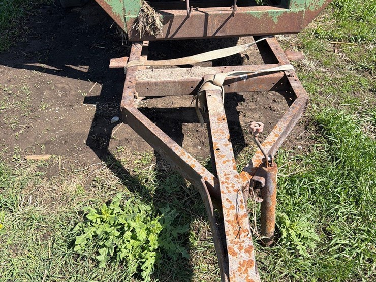 7-1/2ft-x-10ft-hunting-shack-image-6