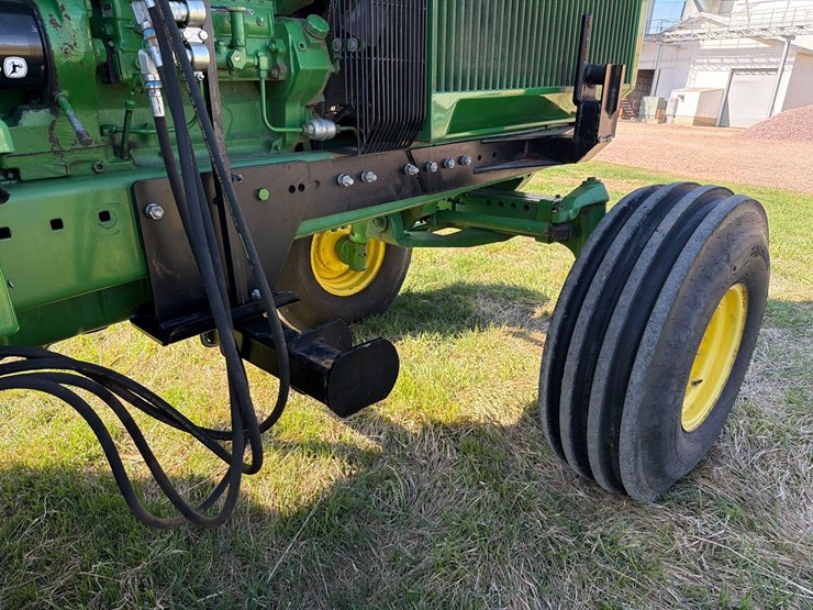 john-deere-4650-image-52