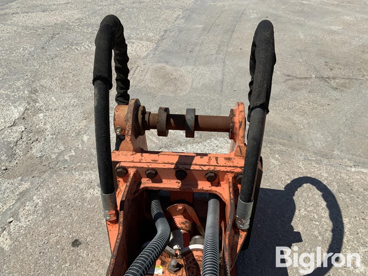 komatsu-pc220-lc-6l-image-12