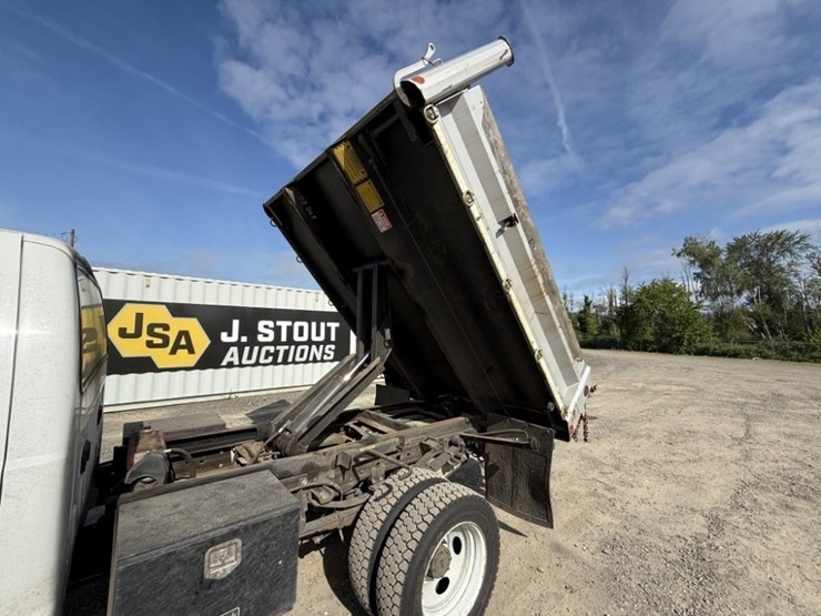 2005-ford-f550-xl-sd-image-34