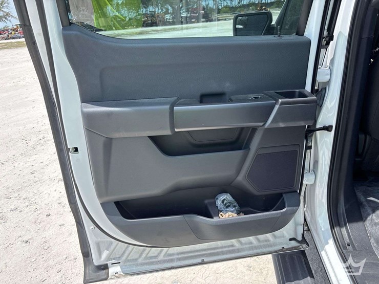2022-ford-f150-image-25