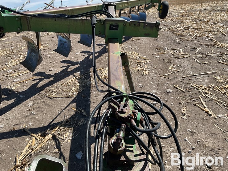 john-deere-2700-image-13