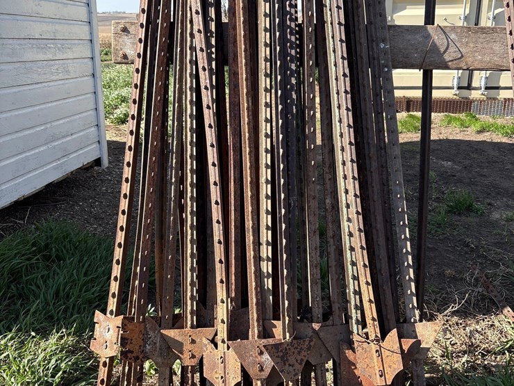 35-t-posts-image-2