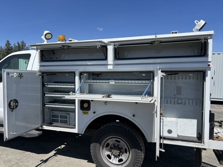 2016-ford-f350-sd-image-27