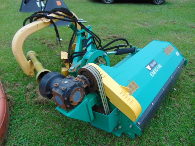 2019-victory-emhd-140-telescoping-flail-mower-image-2