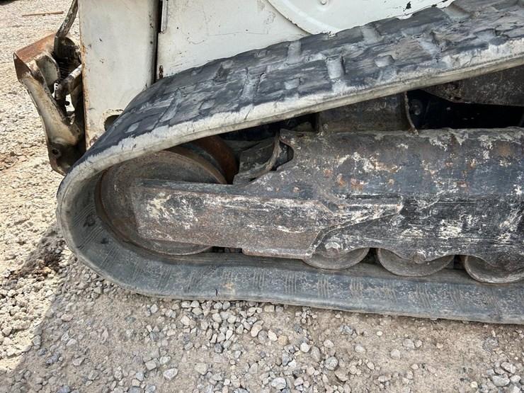 2021-bobcat-t66-image-18