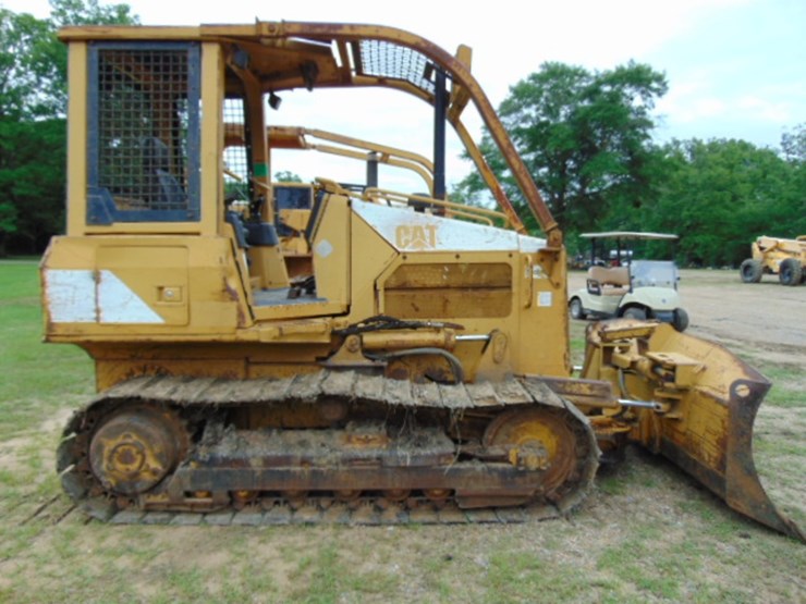 caterpillar-d3-image-8