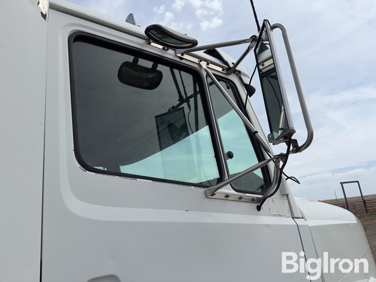 1991-freightliner-flc112-image-20