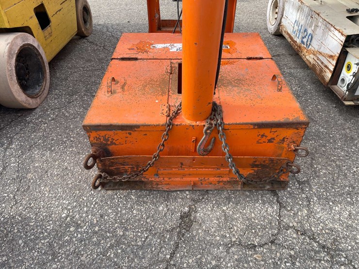 #9000-•-forklift-aerial-lift-bucket-(o7)-image-6