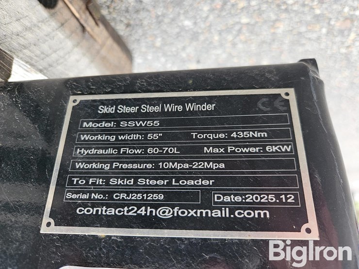 2025-massey-ferguson-730-image-18