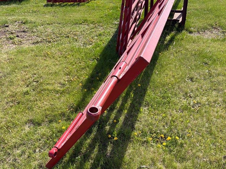 7-various-sized-gates-image-9